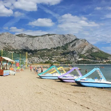 Apartments By The Sea Omis - 6073